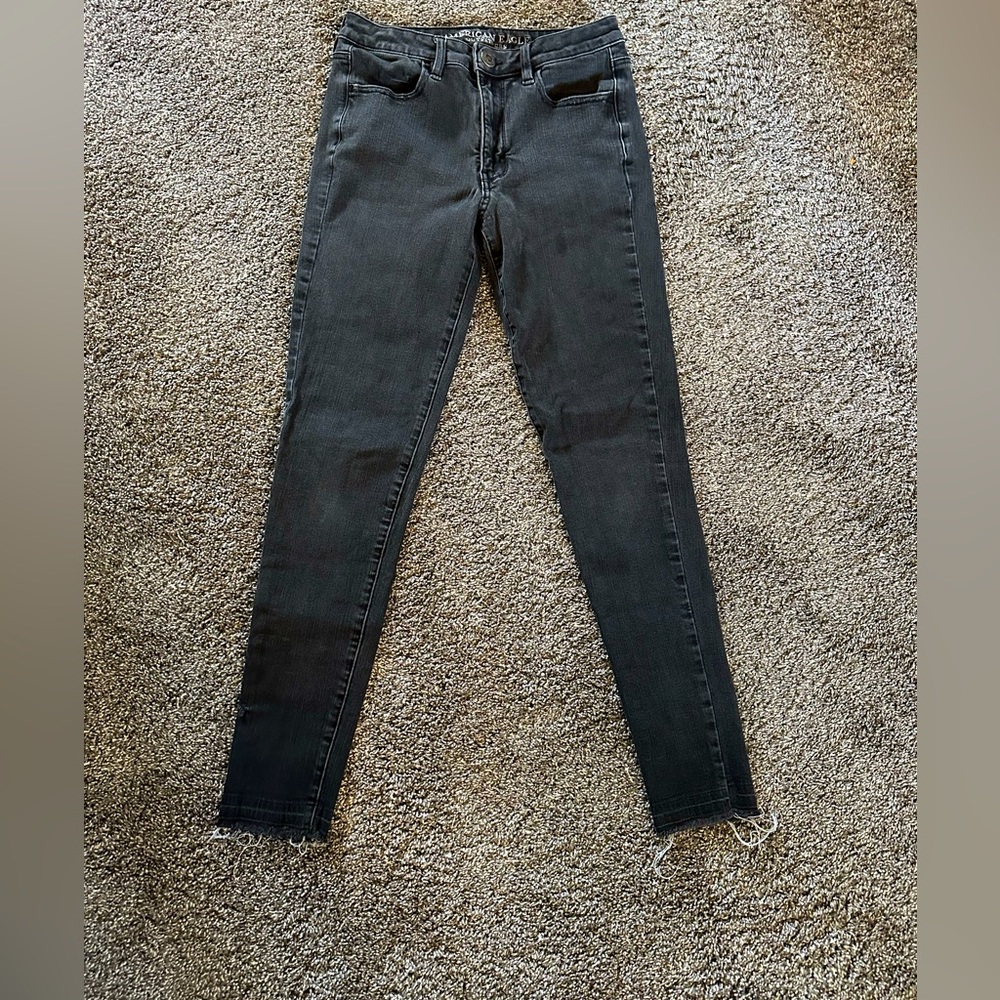 Black American eagle jeans size 6 long  skinny jeans
